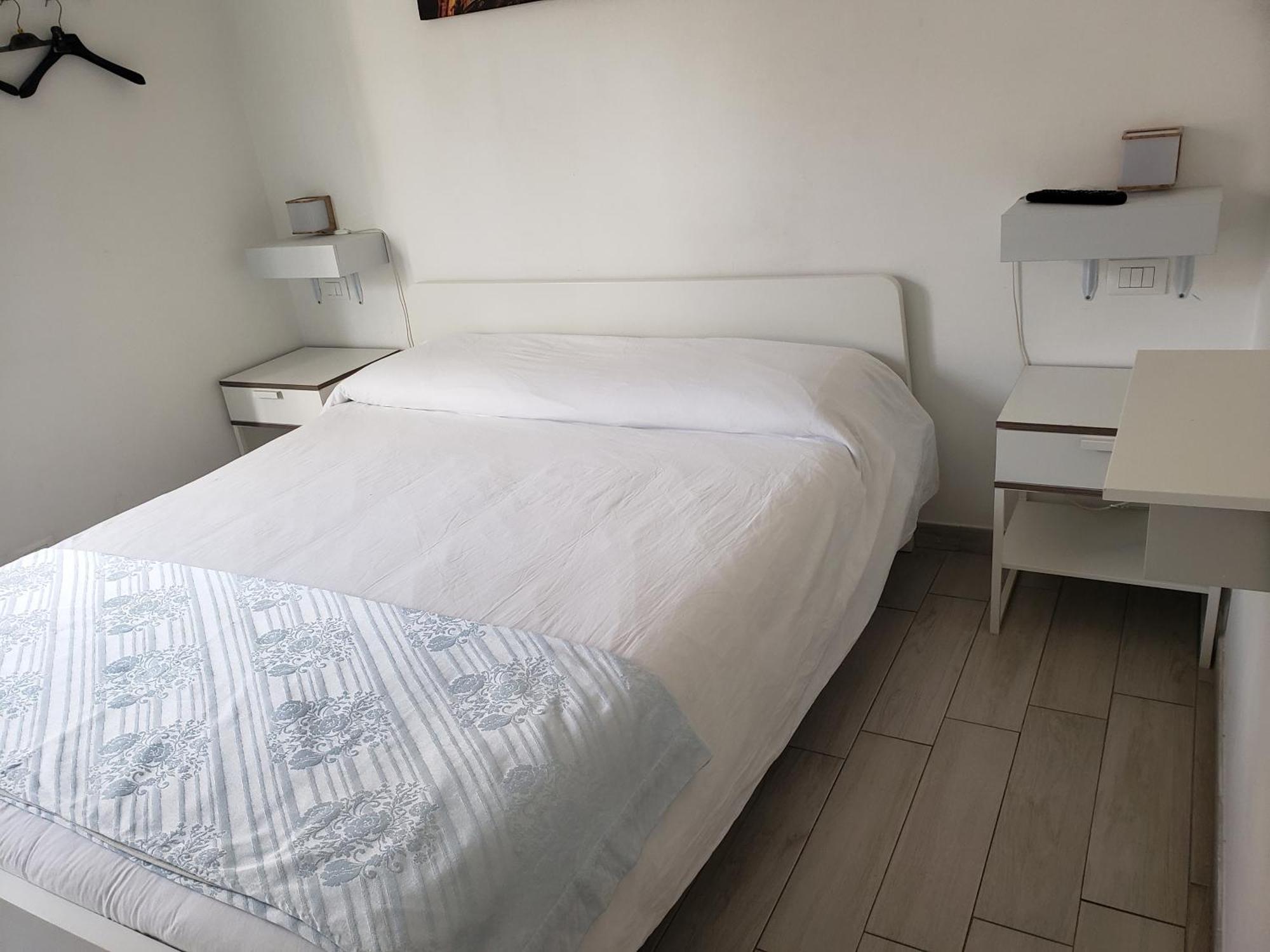 Bed & Breakfast Metro B 10 Passi Dalla Metro B